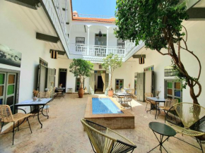  Riad Dar Zouar & Spa  Марракеш